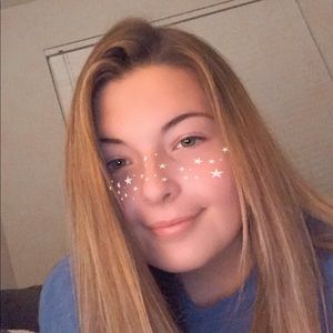 Meet your Posher, Caroline